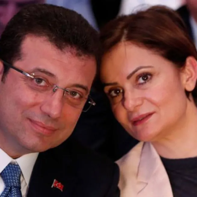 Koltuk kavgasında İstanbul cephesi! Ekrem İmamoğlu 18 ilçe başkanını topladı: Canan Kaftancıoğlu kelle aldı