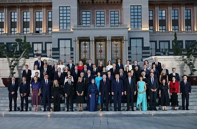 baskan-erdogan-mehter-marsindan-rahatsiz-olan-kesime-mesaji-verdi-artik-reddi-miras-yapan-turkiye-yok-1783971483924.jpeg Başkan Erdoğan Mehter marşından rahatsız olan kesime mesajı verdi: Artık reddi miras yapan Türkiye yok!-10