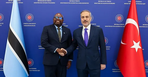 Bakan Fidan Botsvana Uluslararası İlişkiler Bakanı Phenyo Butale ile bir araya geldi