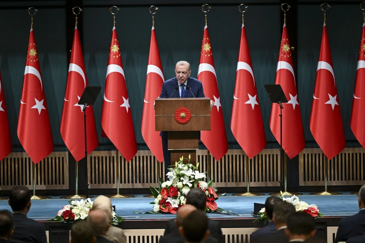 baskan-erdogan-kaos-tuccarlarina-mesaji-verdi-her-turlu-senaryoya-karsi-kendimizi-hazirliyoruz-1782835876630.jpeg Başkan Erdoğan kaos tüccarlarına mesajı verdi: Her türlü senaryoya karşı kendimizi hazırlıyoruz-4