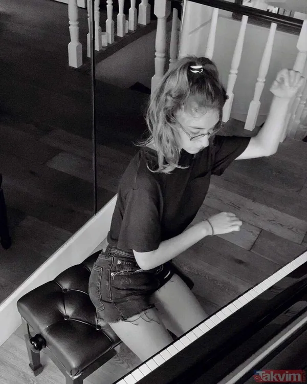 Tamer Karadağlı gözü gibi sakınıyordu öve öve bitiremedi! Tamer Karadağlı ve Arzu Balkan'ın kızları Zeyno son haliyle hayran bıraktı - 16