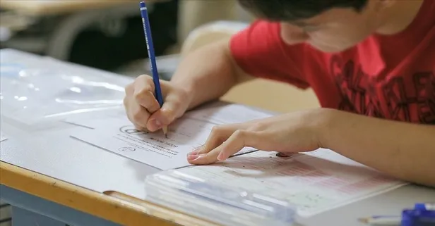 AÖL kayıt yenileme son gün ne zaman? 2025 Açık Öğretim Lisesi kayıt ücreti ve sınav tarihleri