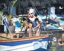 Avatar Atakan ve Serap Korkmaz Çeşme’de çocuklar gibi eğlendi!