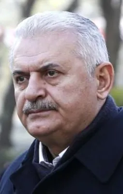 Başbakan Yıldırım'dan şehit ailesine ziyaret
