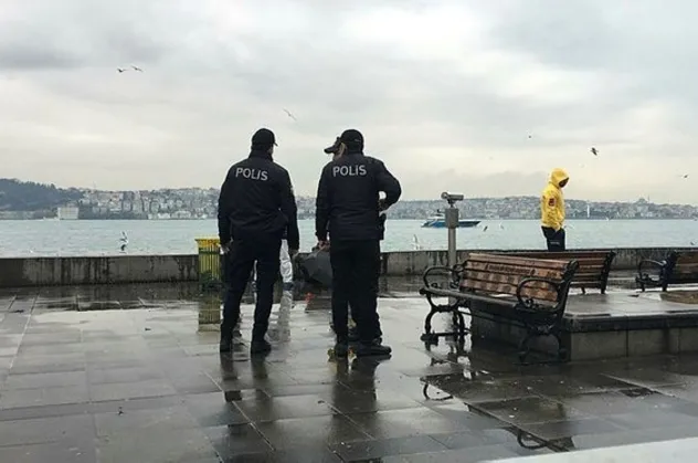 İstanbul Beşiktaş'ta intihar!
