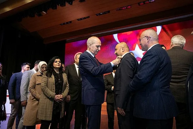 zafer-partisinden-istifa-eden-300-kisi-ak-partiye-katildi-1682789155244.jpeg Zafer Partisi'nden istifa eden 300 kişi AK Parti'ye katıldı-6