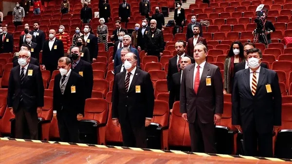 galatasarayda-genel-kurul-bilmecesi-suruyor-yine-mahkemelik-oldu-o-isim-tum-kararlarin-iptali-icin-dava-acti-1650175929632.jpg Galatasaray'da Genel Kurul bilmecesi sürüyor! Yine mahkemelik oldu! O isim tüm kararların iptali için dava açtı-3
