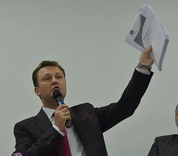 CHP’li Menemen Belediye Başkanı Serdar Aksoy'dan 18 ayda 50 milyon liralık vurgun-4