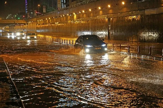 Adana Yüreğir Belediyesi kriz masası kurdu