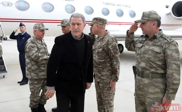 Son dakika: Bakan Akar ve komutanlar Suriye sırının sıfır noktasında - 9