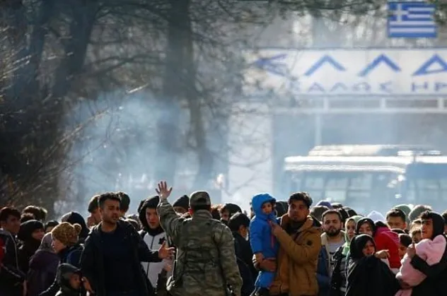 Başkan Erdoğan'ın "Kapıları açarız" sözleri Yunanistan'ı panikletti
