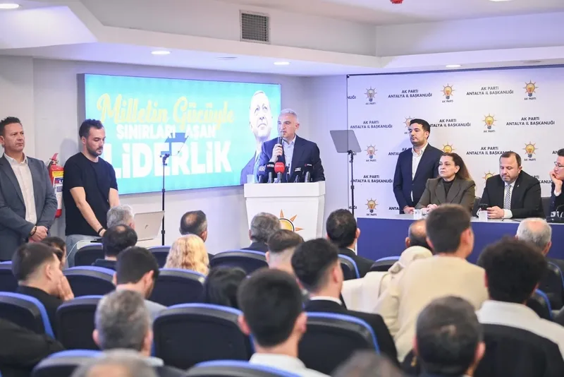 1774014174128.jpeg Bakan Ersoy Antalya'dan duyurdu: Turizmde 65 milyar dolarlık dev gelir hedefi!-6