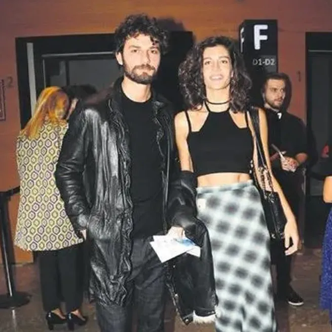 Can Borcu’nun Yekta’sı Tolga Güleç’in eski eşi bakın kim! Dürüye'nin Güğümleri'nin yıldızıyla 4 yıl aynı yastığa baş koymuş... - 10