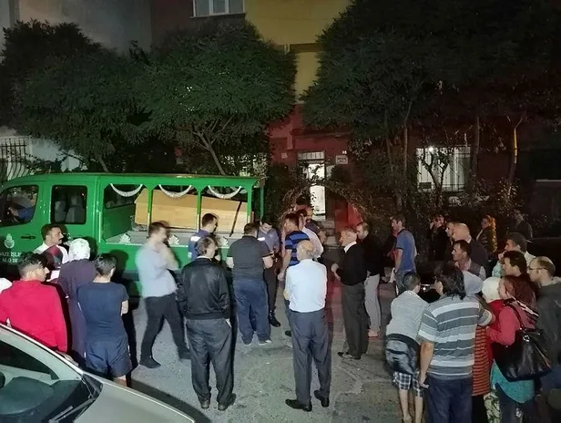 Sancaktepe'de korkunç cinayet! 57 yaşındaki kadın evinde ölü bulundu-1