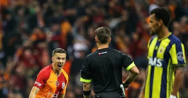 Fenerbahce Ve Galatasaray Arasinda Oynanan Karsilasmalara Yabanci Futbolcular Damga Vurdu Takvim