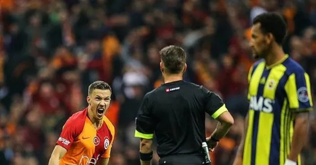 Fenerbahçe ve Galatasaray arasında oynanan karşılaşmalara yabancı futbolcular damga vurdu