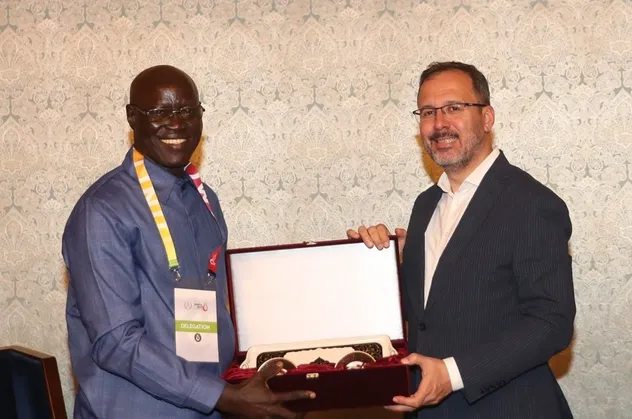 Bakan Kasapoğlu'ndan yoğun spor diplomasisi