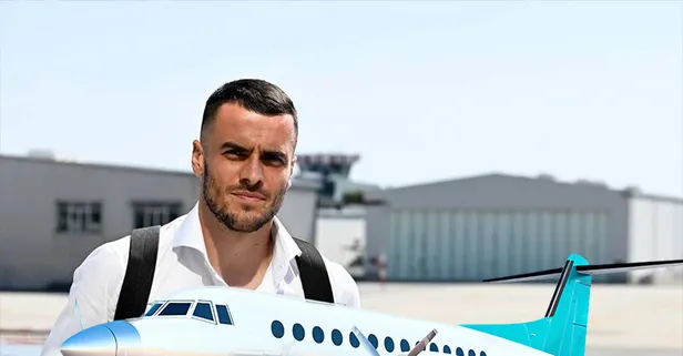 Filip Kostic'in uçağına yoğun ilgi! Binlerce kişi takip etti