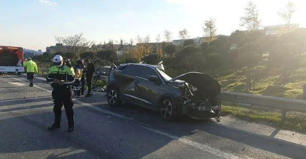 Esenyurt TEM Otoyolu’nda feci kaza: Cipteki 2 kişi öldü, 1 kişi yaralandı
