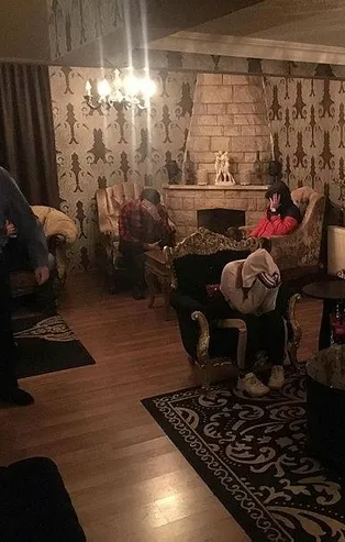 Ankara'da lüks villaya fuhuş baskını!  "Masaj salonu" adı altında fuhuş yaptırmışlar