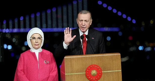 ‘Türkiye Yüzyılı’ coşkusu dünya basınında: Başkan Erdoğan’dan emperyalist güçlere Gazze mesajı|100 gemi Yunan’ı endişelendirdi: ABD ve İsrail’e güç gösterisi
