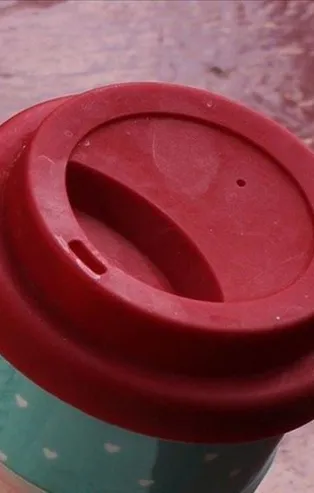 ABD'de kahve alan kadına islamofobik saldırı