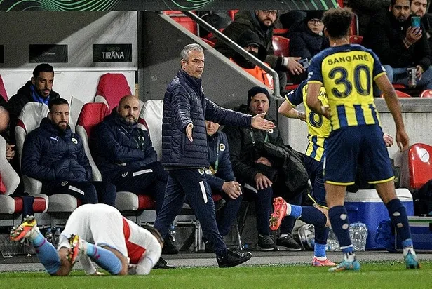 sari-lacivertliler-6-yildir-avrupada-mart-ayini-goremedi-1645746315009.jpeg Sarı-Lacivertliler, 6 yıldır Avrupa'da mart ayını göremedi-2