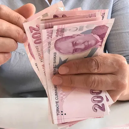 En düşük emekli maaşı 18 bin 977 TL’ye mi yükselecek?