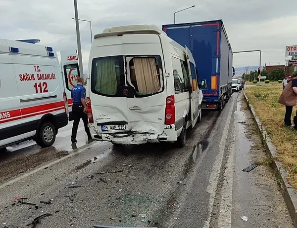 Amasya’da zincirleme kaza: 11 yaralı