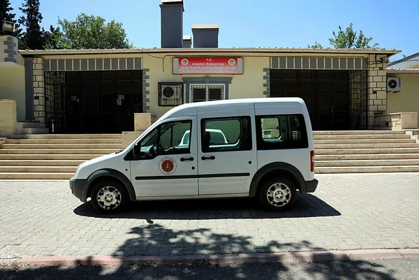 gaziantepte-barismak-yalaniyla-evine-cagirdigi-enistesini-oldurdu-1593435874415.jpg Gaziantep'te "barışalım" yalanıyla evine çağırdığı eniştesini öldürdü-2
