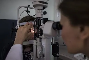 Gözünüz göbekte olsun!