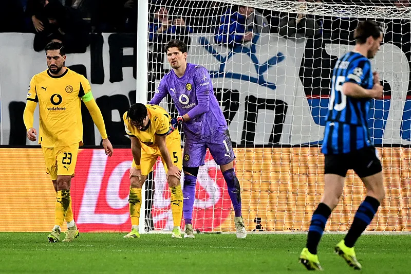 Borussia Dortmund'un yıldızı Galatasaray'a! Transferin gözdesi Ramy Bensebaini - 16