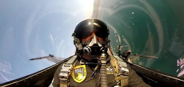 SoloTürk’ten yeni yıl filmi