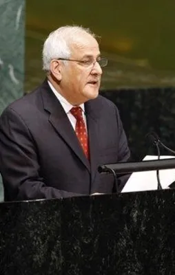 Filistin'in BM Daimi Temsilcisi Riyad Mansur BMGK'ya acil toplanma çağrısında bulundu