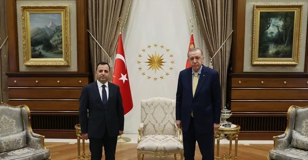 Son dakika: Başkan Erdoğan AYM Başkanı Zühtü Arslan’ı Cumhurbaşkanlığı Külliyesi’nde kabul etti