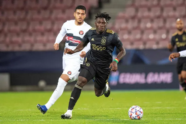 galatasaray-joao-pedro-icin-teklif-yapti-10-15-milyon-euro-bonservis-soke-etti-1657618760131.jpg Galatasaray Evander için teklif yaptı! 10-15 milyon Euro bonservis şoke etti-5