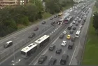 İstanbul'da metrobüs yangını: Seferler aksadı