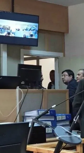 Yalova Belediyesi’nin zimmet davasında skandal olay! CHP’den yargıya müdahale girişimi: Mahkeme basıp hakimlere hakaret ettiler-13