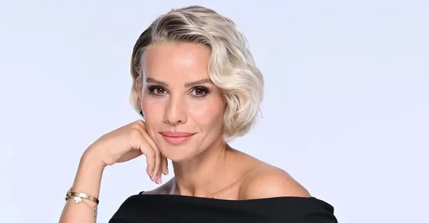 ESRA EROL SON BÖLÜM İZLE - 6 EYLÜL 2024 ATV | Karısı 4 çocuğunu bıraktı! Sosyal medyadan tanıştığı Hamza’ya kaçtı!