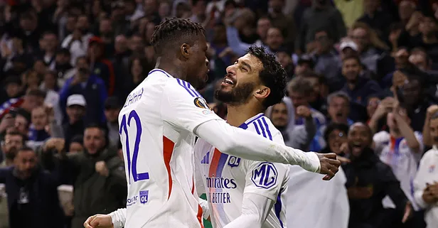 Galatasaray'da dev kriz! Yıldız futbolcu için yaz bekleniyor