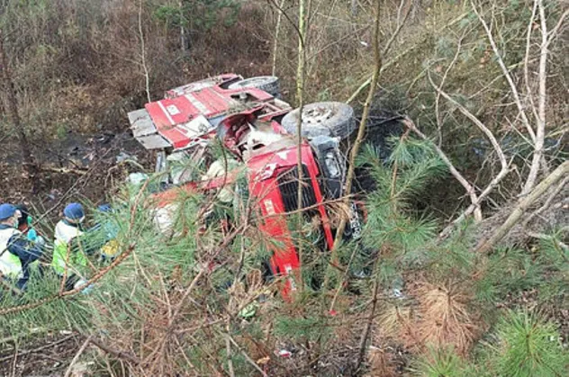 Bursa'da çok acı olay! Müdahaleye giden itfaiye aracı kaza yaptı! 4 itfaiyeci hayatını kaybetti