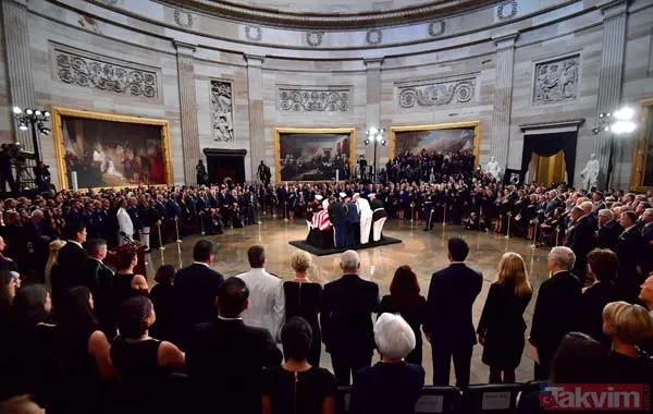 ABD'li Senatör McCain için Kongre'de tören düzenlendi - 50