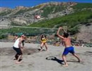 Tunceli'de plaj keyfi