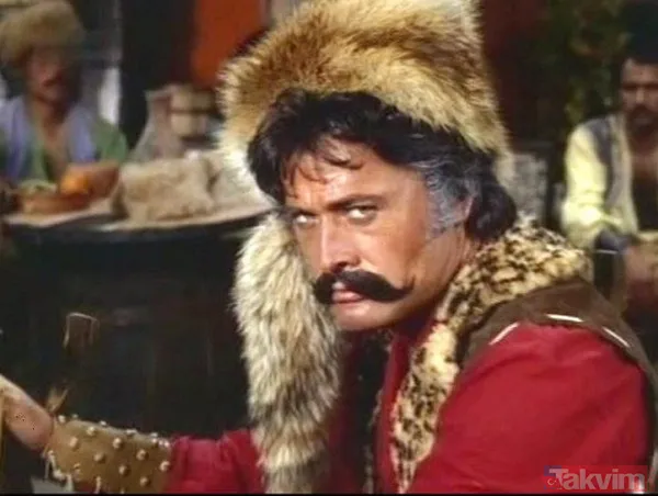 Türk sineması öksüz kaldı! Efsane aktör Cüneyt Arkın 85 yaşında hayata veda etti - 22