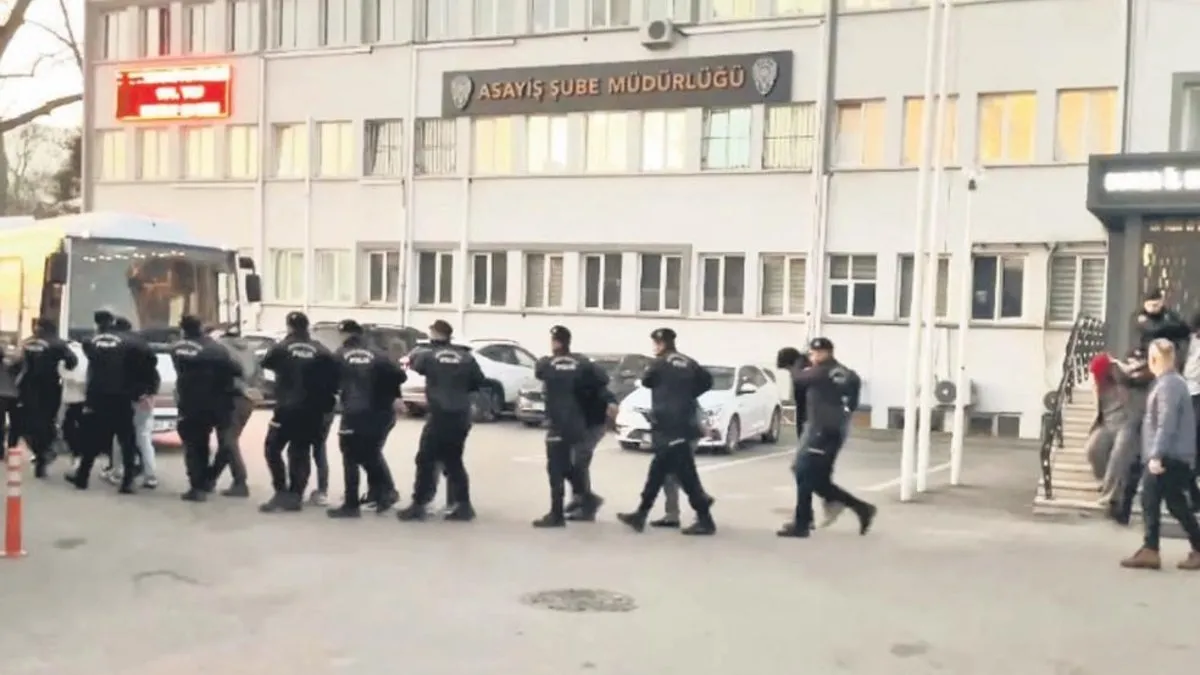 Fransa’da kızı tacize uğrayan baba, Bursa’da tetikçi tuttu I Tacizci genci bacaklarından vurdurttu!