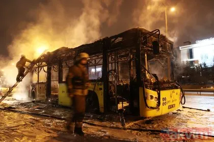 İstanbul’un serveti yanıyor! CHP’li İBB’nin bakımsızlığa mahkum ettiği bir İETT aracı daha küle döndü
