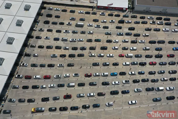 Kapıkule Sınır Kapısı'nda gurbetçi yoğunluğu - 1