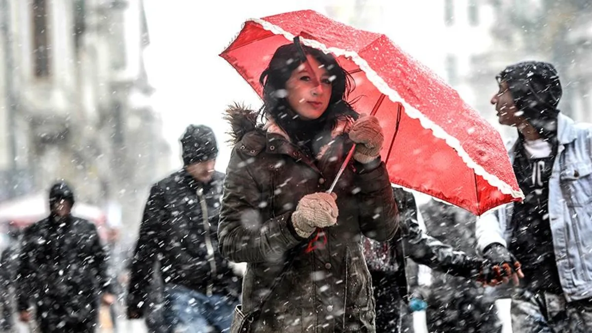 Sibirya soğukları ve kar kapıda: Meteoroloji Uzmanı Adil Tek İstanbul için salı gününü işaret etti