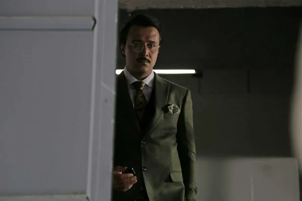 Bombaların izini takip eden Orhan'a soğuk duş! Akıncı artık en büyük düşmanıyla yüz yüze!-3