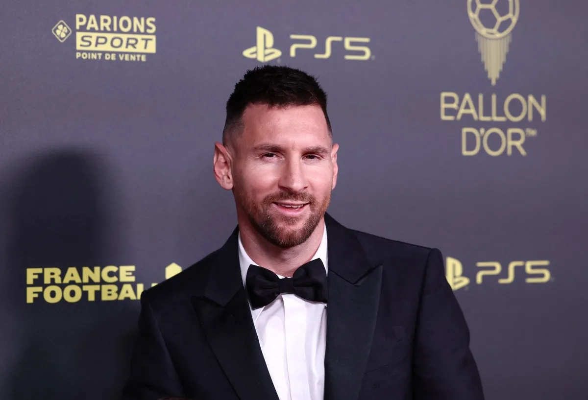 lionel-messi-nasil-milyarder-oldu-1780846445697.jpg Lionel Messi nasıl milyarder oldu? Forbes servetini hesapladı-6